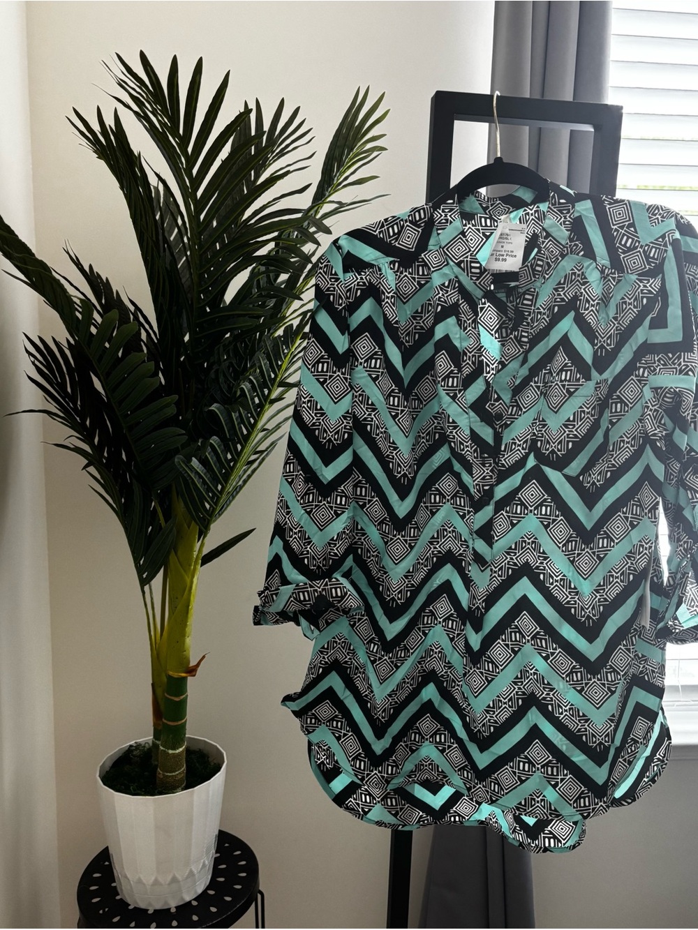 Black & Mint Chevron Print Tunic Top